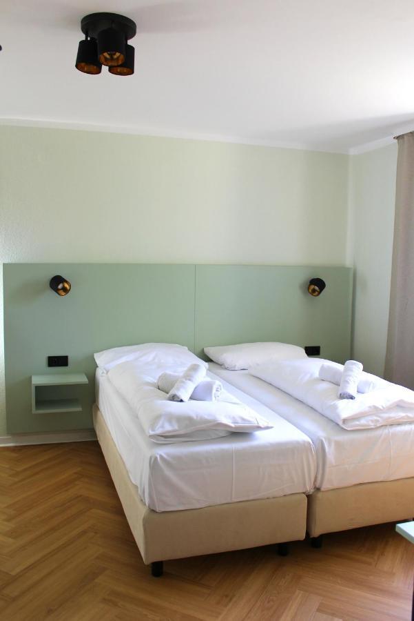 Autobahn Hotel Pfungstadt Ost Exterior photo
